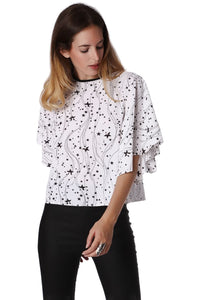 Q2 Shirts Relaxed Angel Sleeve Top In Black Star Print