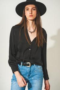 Q2 Shirts Satin shirt with v neck in black