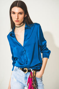 Q2 Shirts Satin shirt with v neck in electric blue