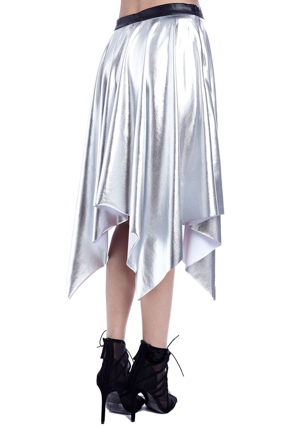 Q2 Skirts Silver pleated midi skirt in metallic