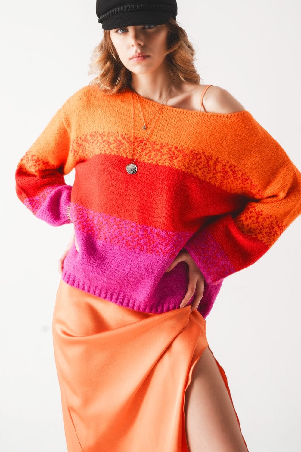 Q2 Sweaters One Size / Orange / China Orange knitted sweater with mélange stripes
