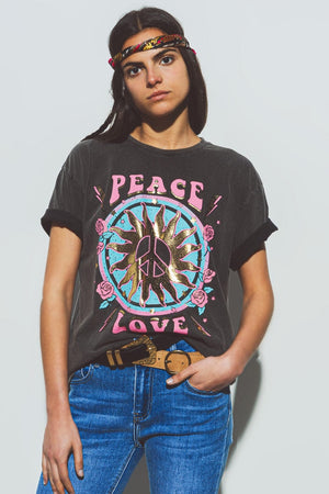 Q2 Tops One Size / Black / China T-SHIRT with Front Peace and Love in dark Grey