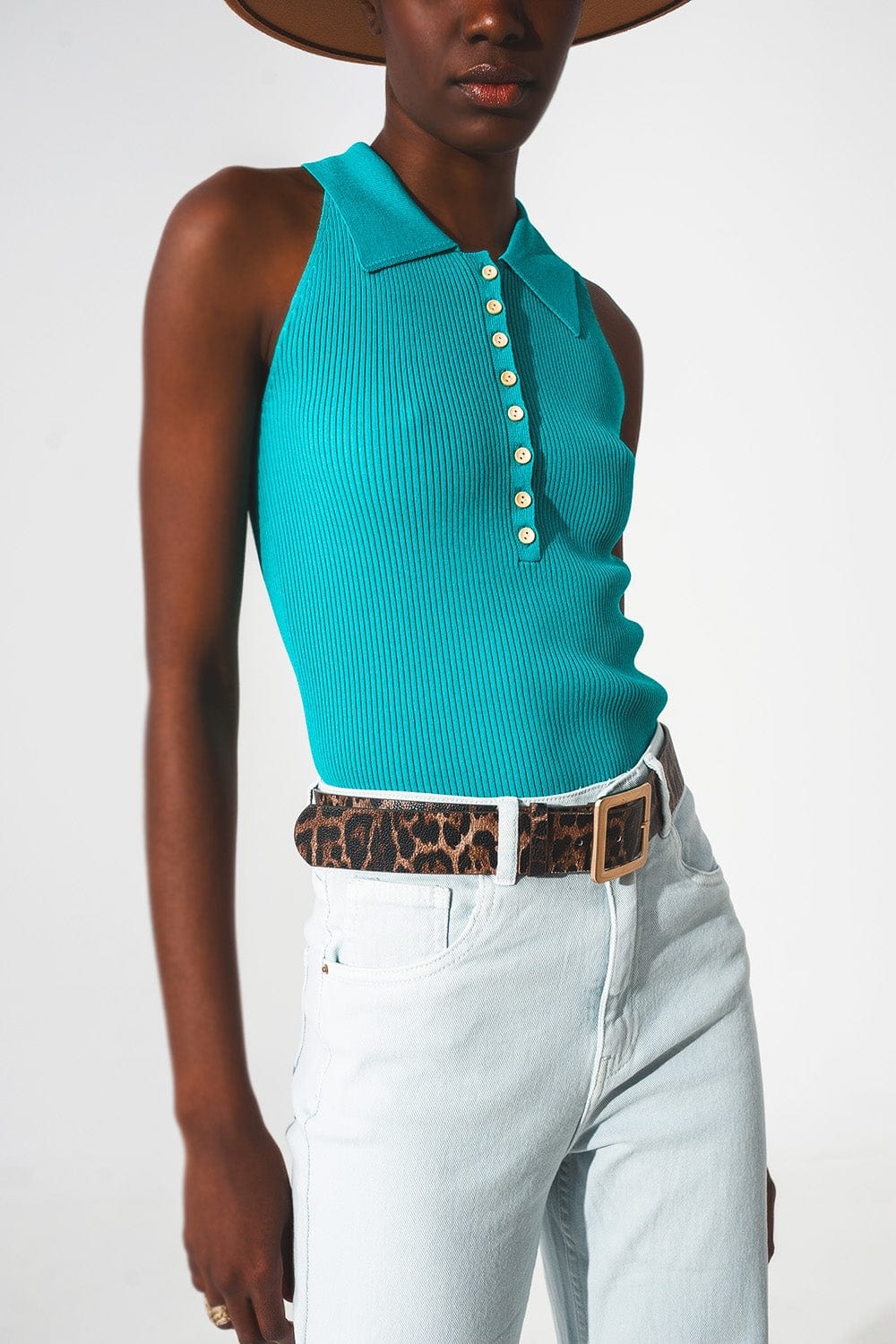 Q2 Tops Ribbed knitted top with polo neck in turquoise