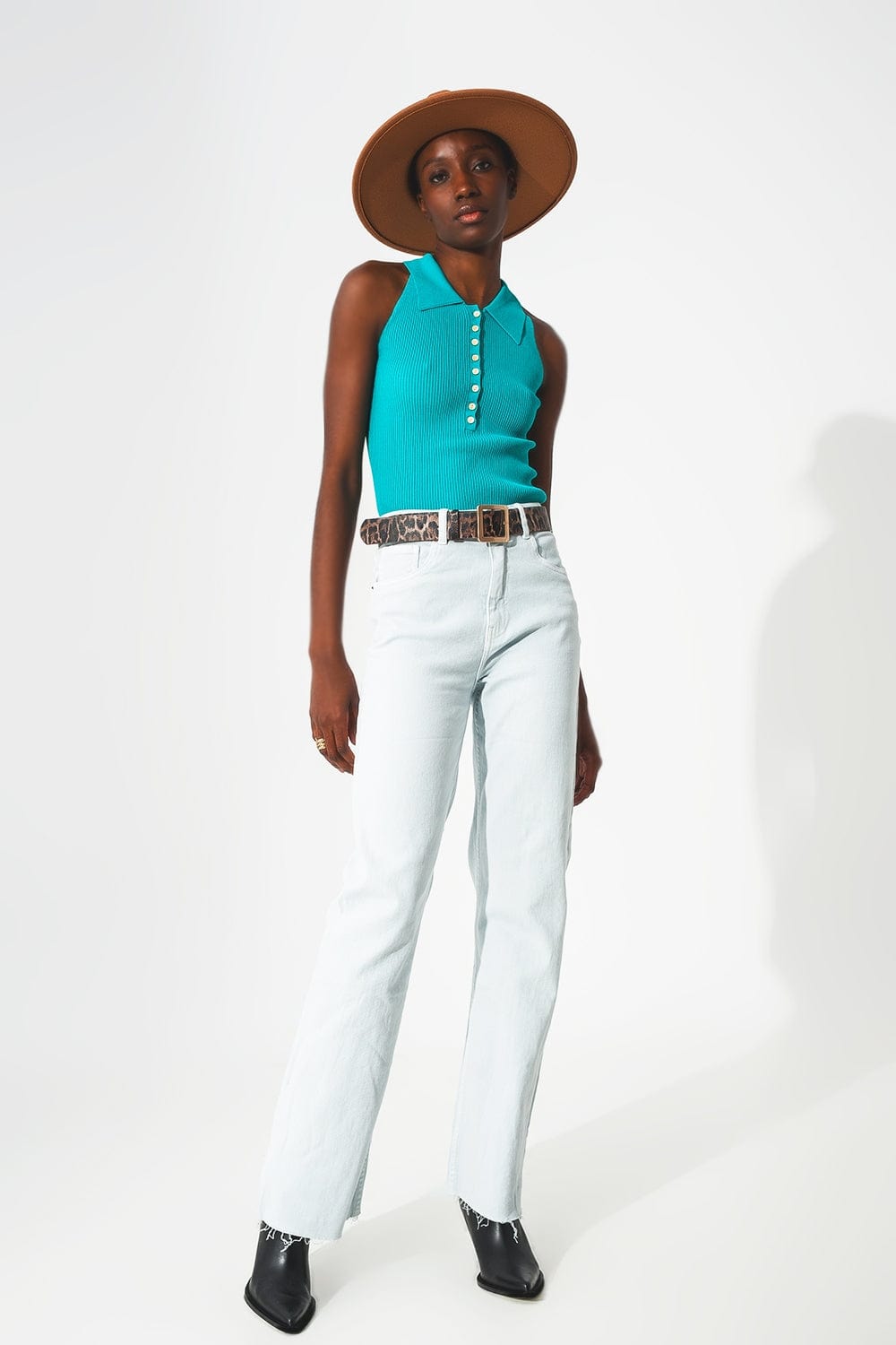 Q2 Tops Ribbed knitted top with polo neck in turquoise