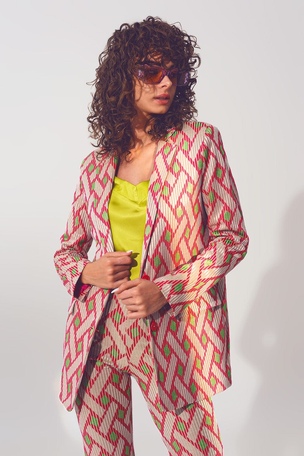 Q2 Women's Blazer Blazer in Pink Geometric Print