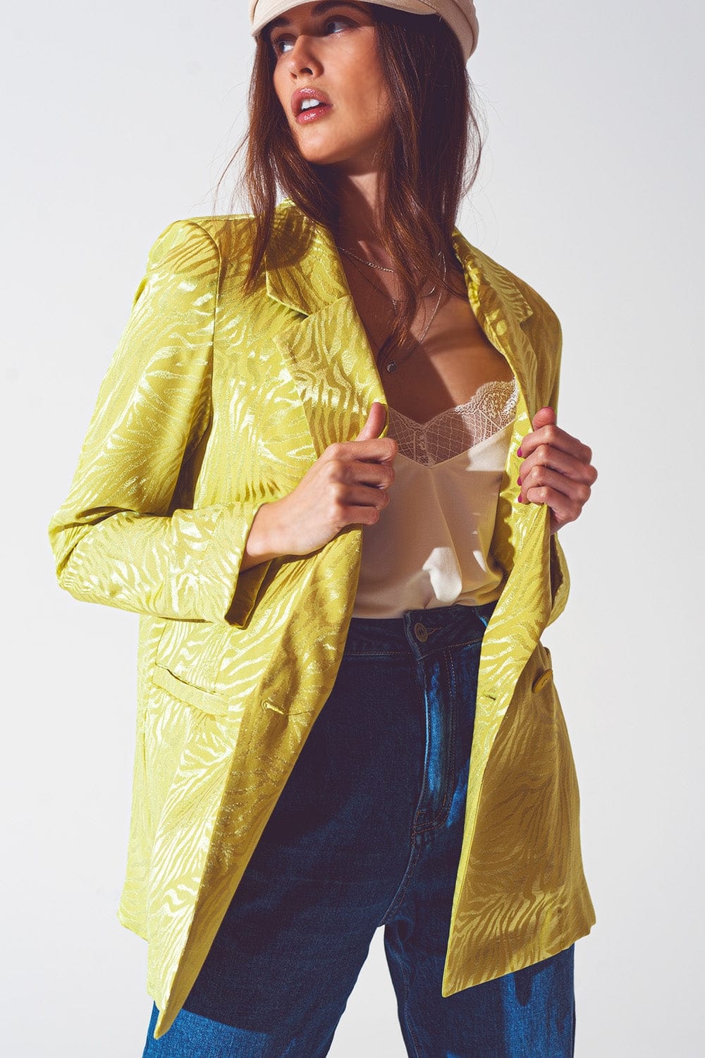 Q2 Women's Blazer Oversized Zebra Print Blazer in Green