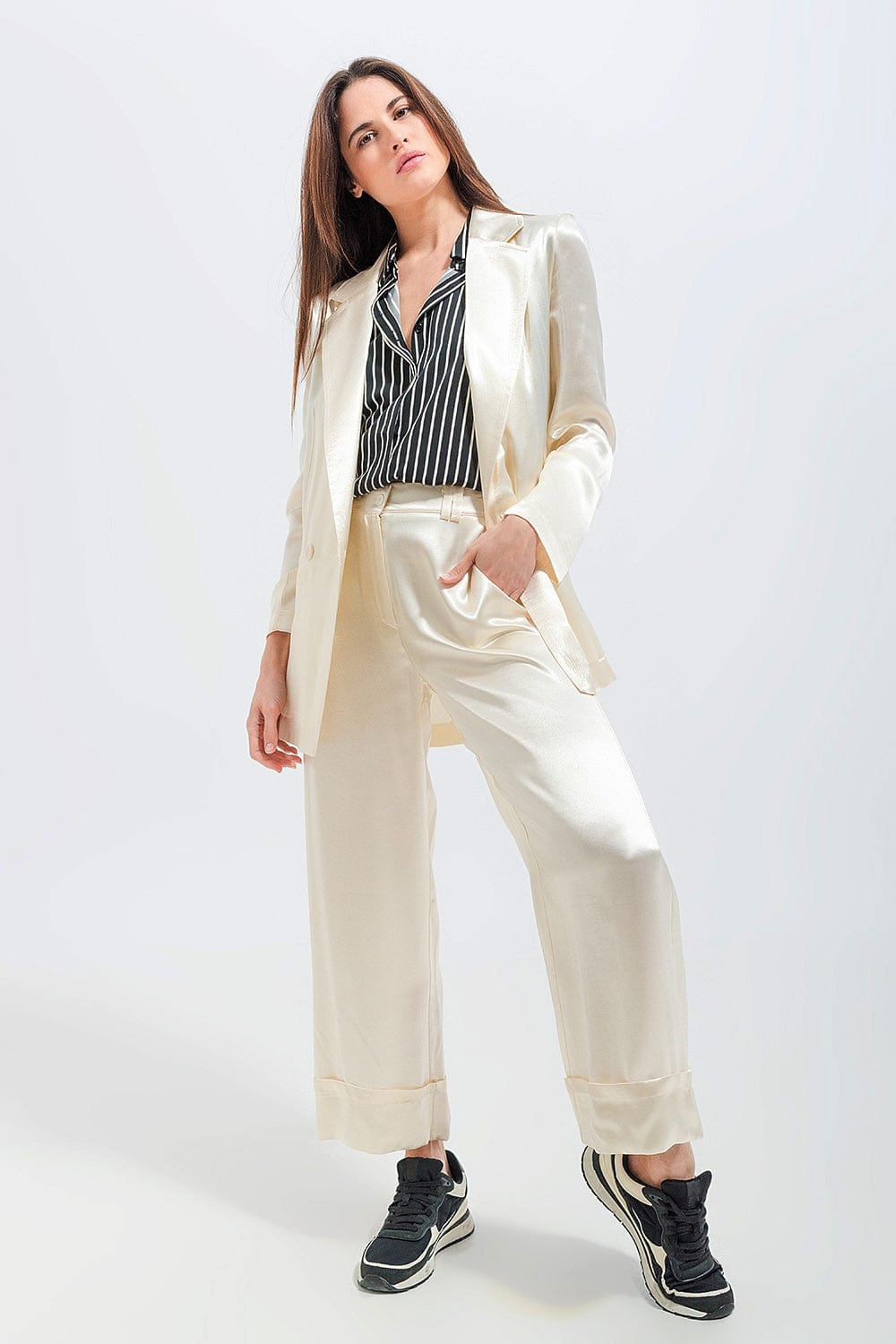 Q2 Women's Blazer Satin Blazer in Cream