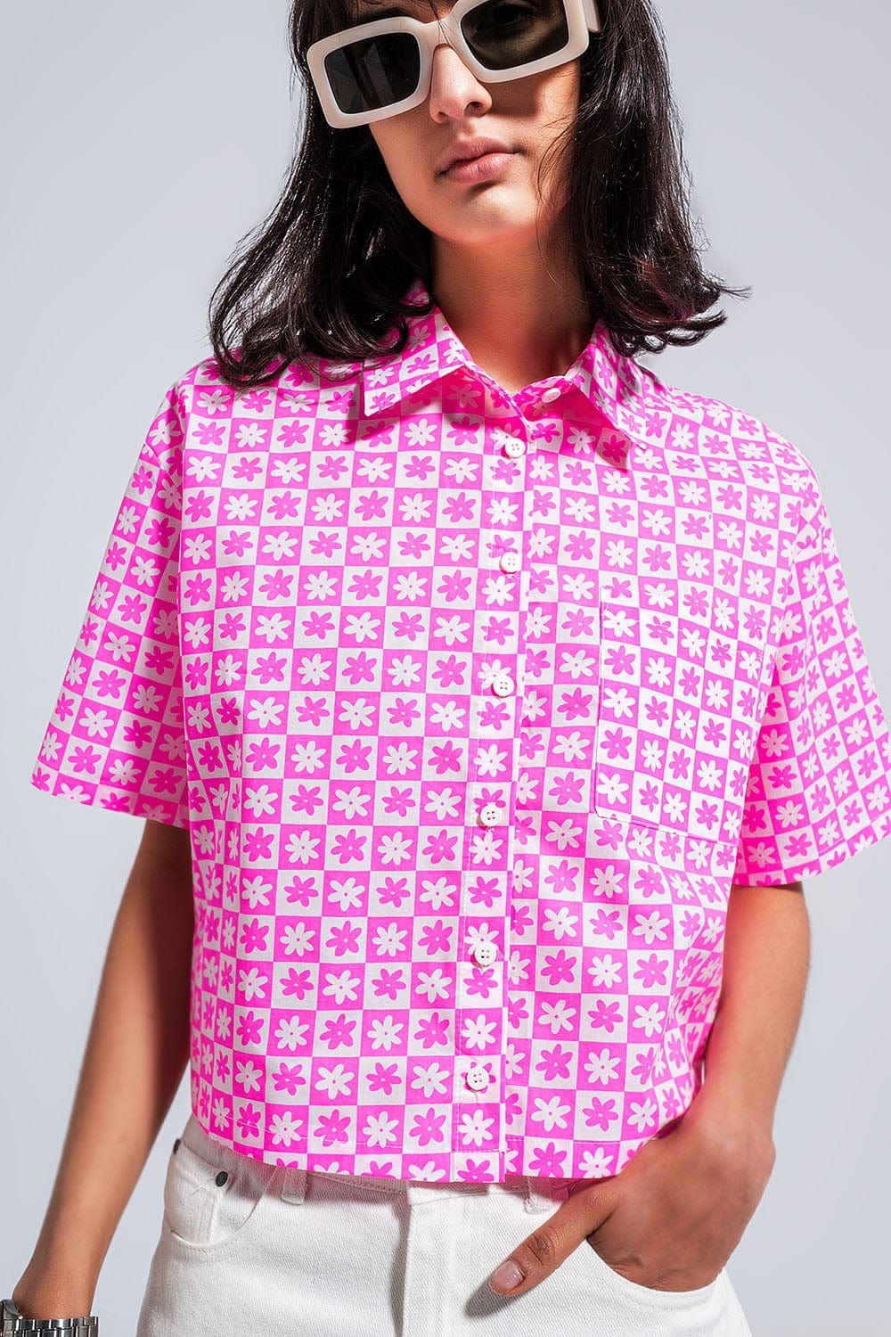 Q2 Women's Blouse 90s Cropped Button Through Pink Shirt