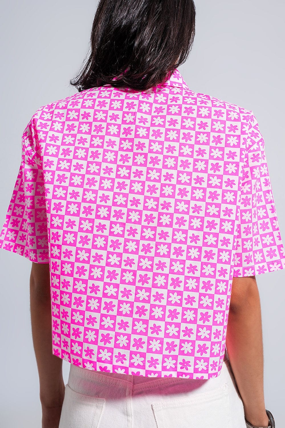 Q2 Women's Blouse 90s Cropped Button Through Pink Shirt