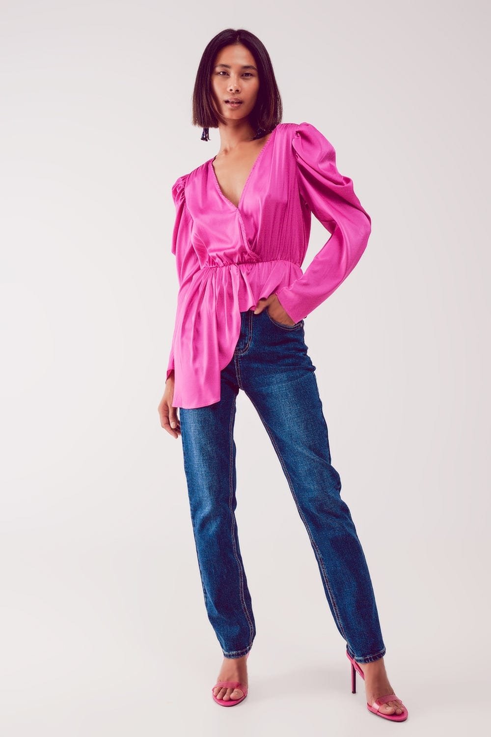 Q2 Women's Blouse Asymmetric Puff Sleeve Blouse in Fuchsia