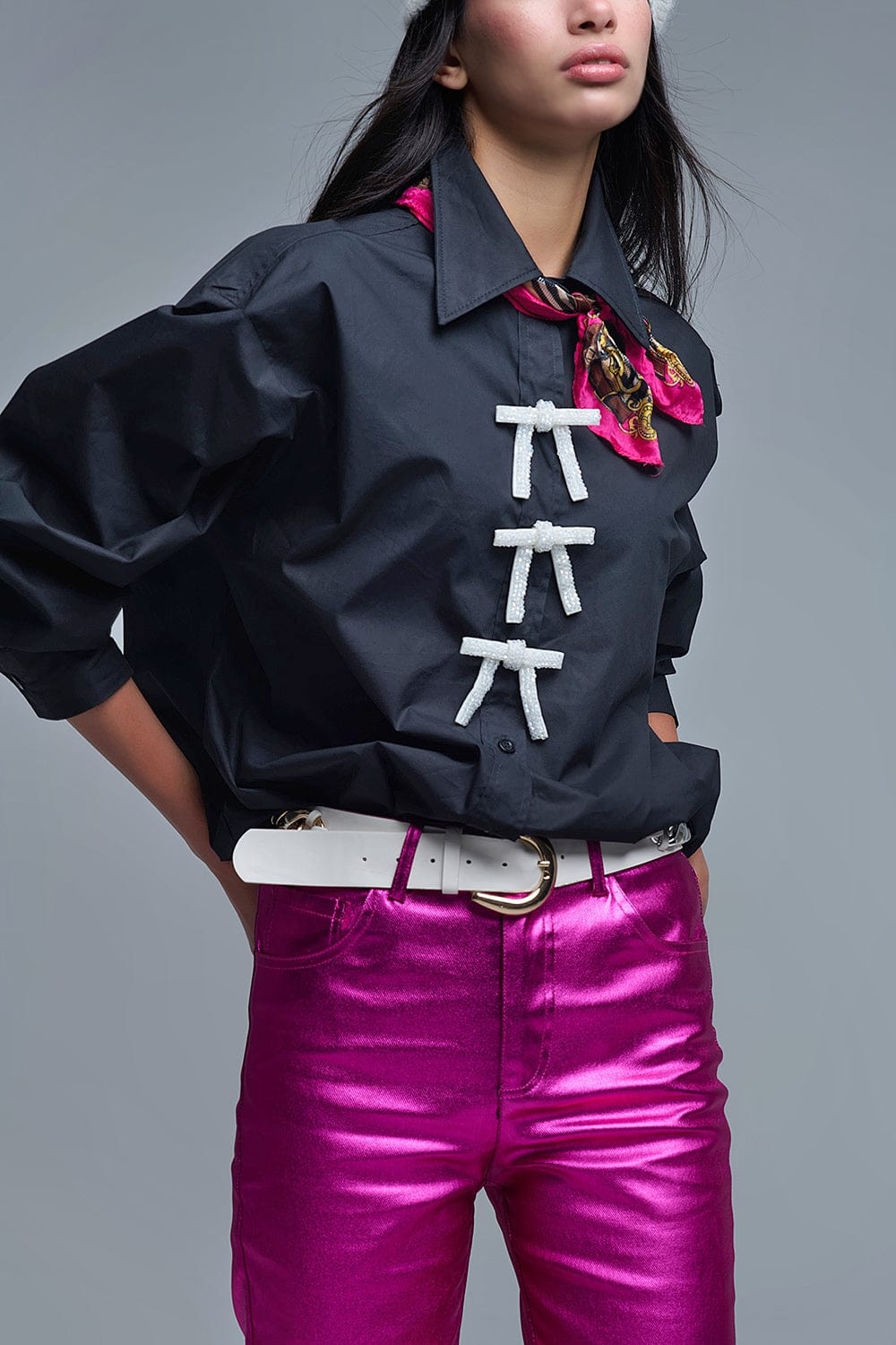 Q2 Women's Blouse Black Oversized Poplin Shirt With White Beaded Bow Buttons