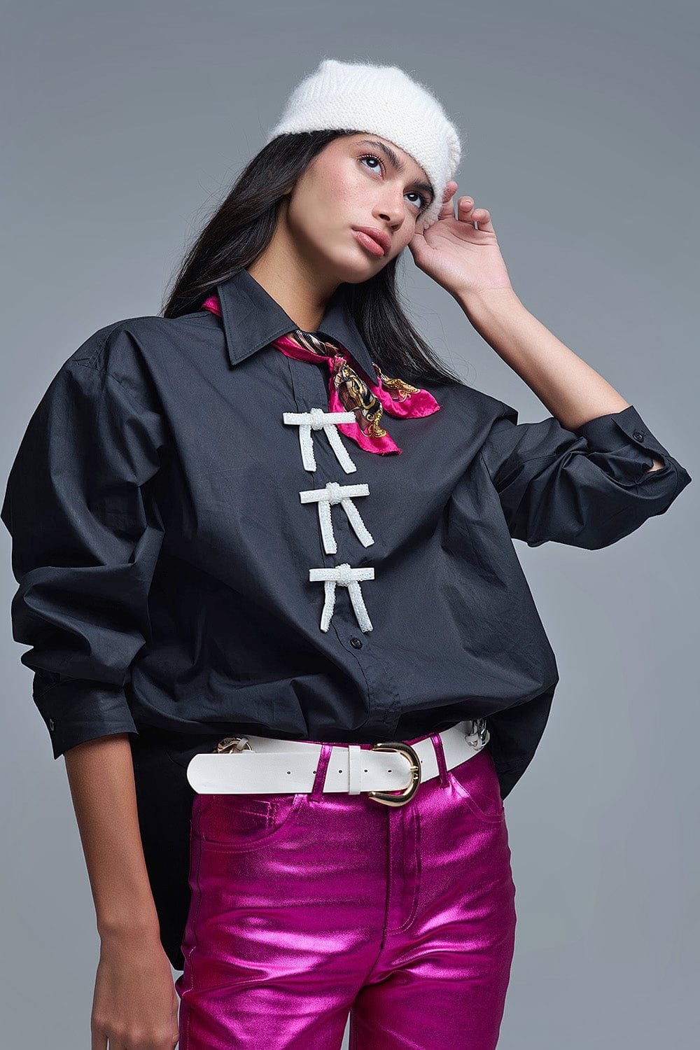 Q2 Women's Blouse Black Oversized Poplin Shirt With White Beaded Bow Buttons
