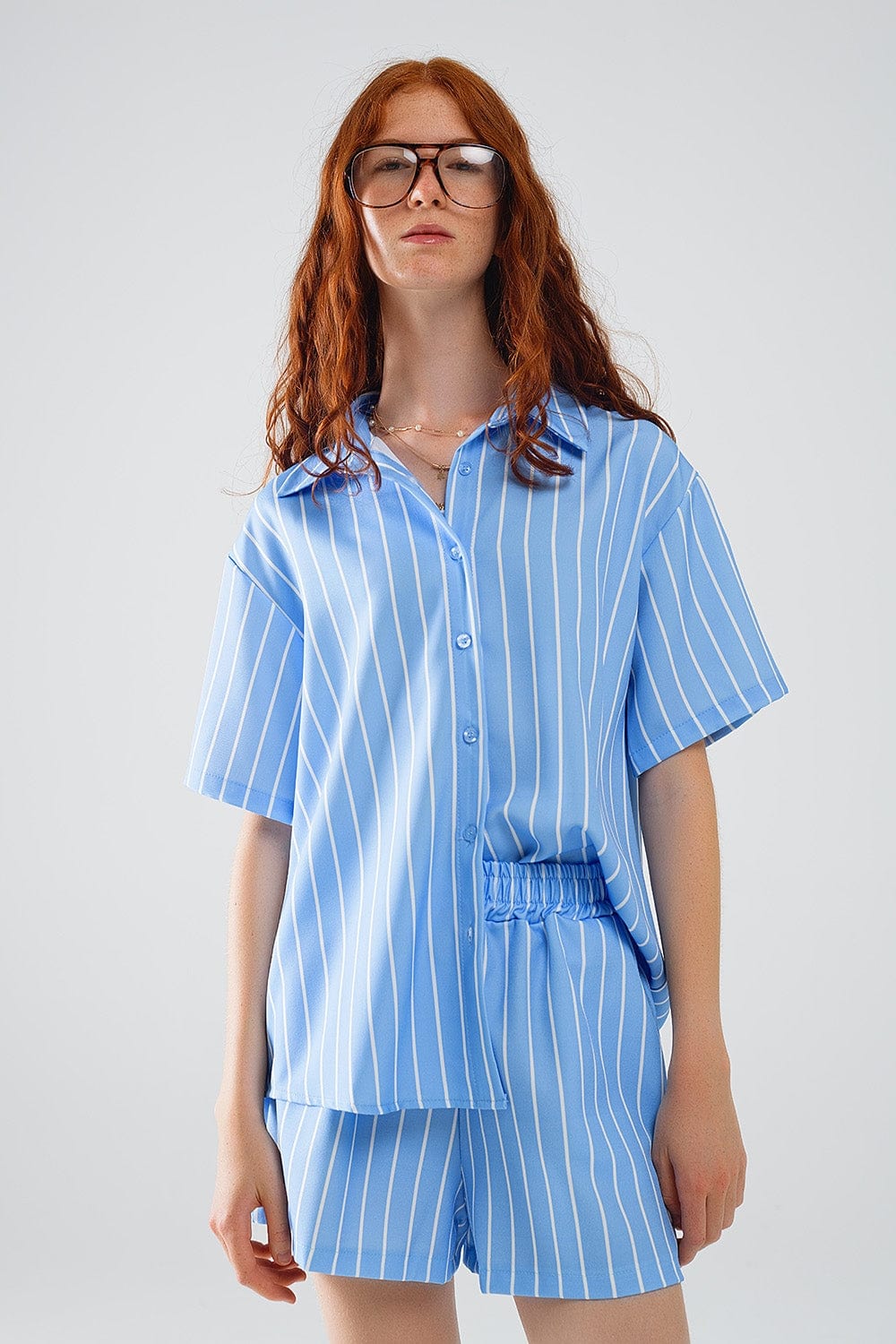 Q2 Women's Blouse Blue Striped Short-Sleeved Shirt