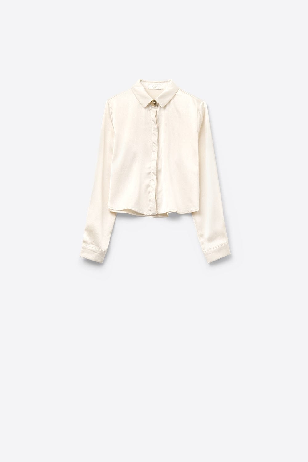 Q2 Women's Blouse Cream Cropped Textured Satin Shirt