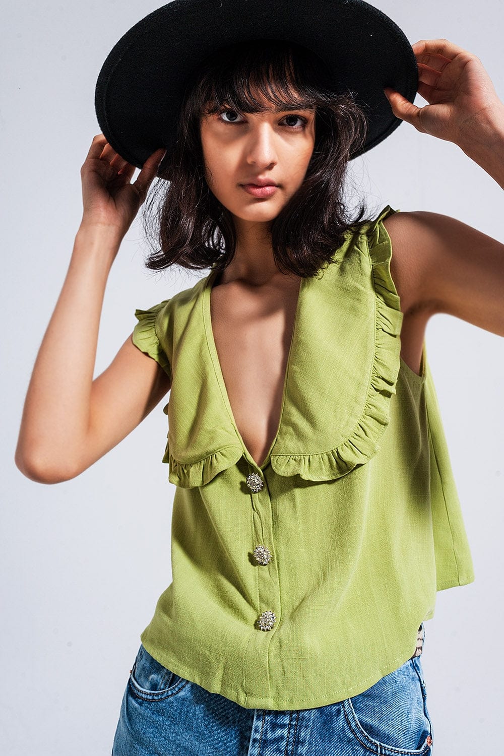 Q2 Women's Blouse Crop Top with Bib Collar in Green