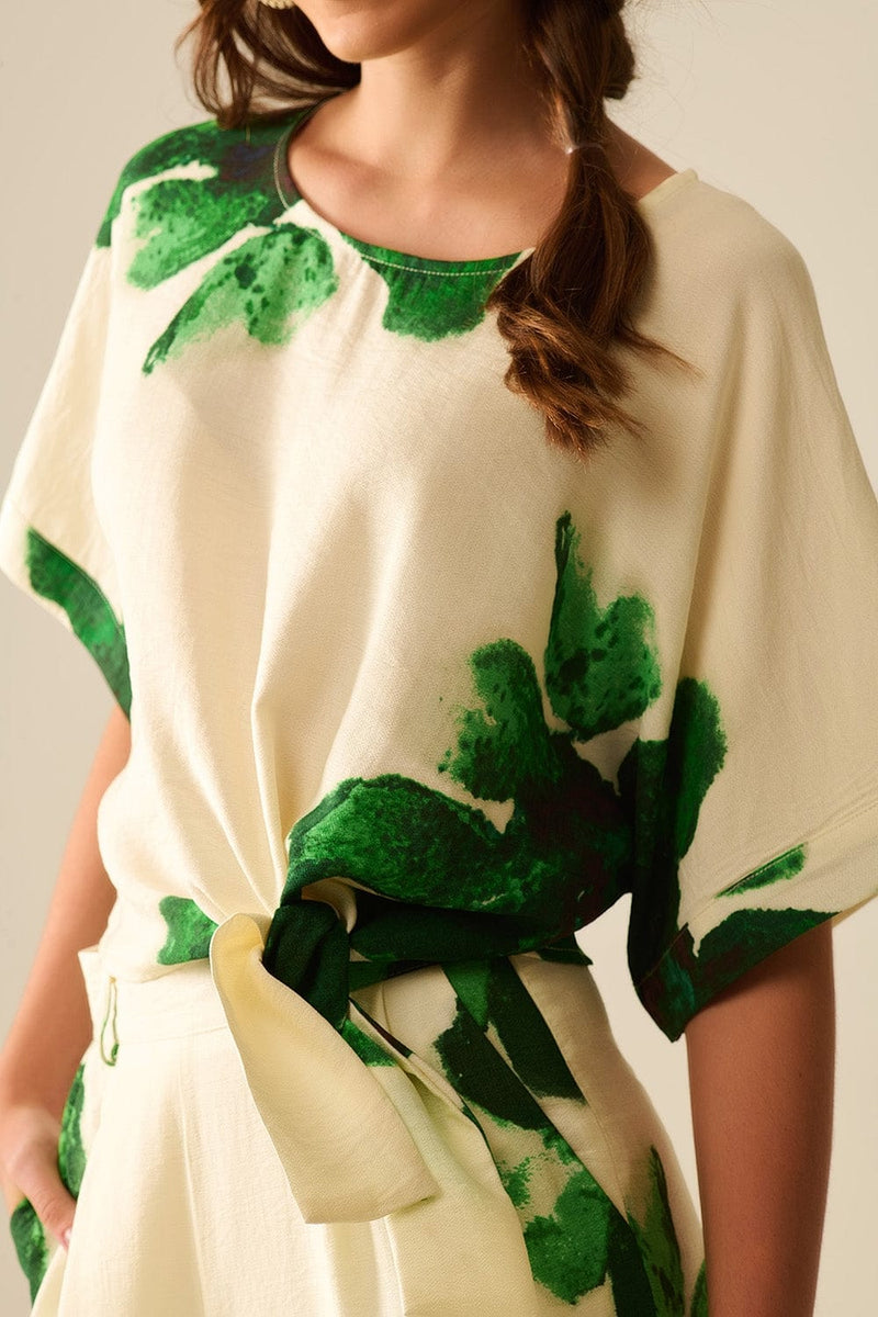 Q2 Women's Blouse Cropped Blouse With Floral Print In Green Tied At The Waist