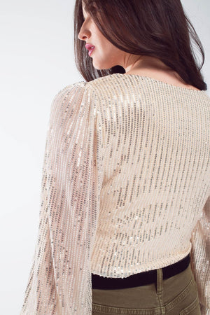 Q2 Women's Blouse Cropped Long Sleeve Sequin Top With V-Neck And Rouched Design In Pearl White