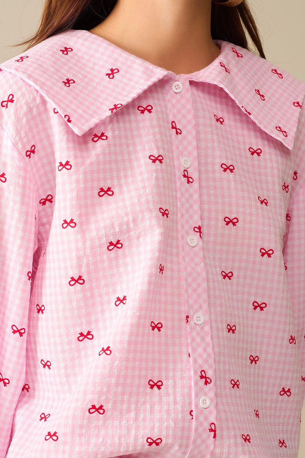 Q2 Women's Blouse Gingham Peter Pan Collar Blouse In Pink With Bow Print