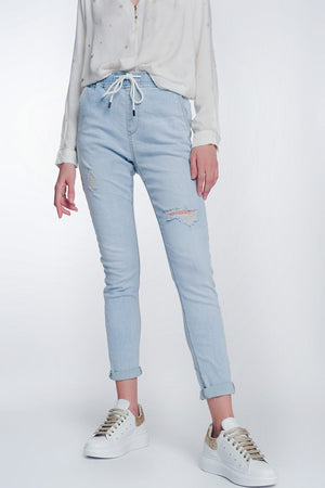 Q2 Women's Blouse Jogger Jeans in Lightwash