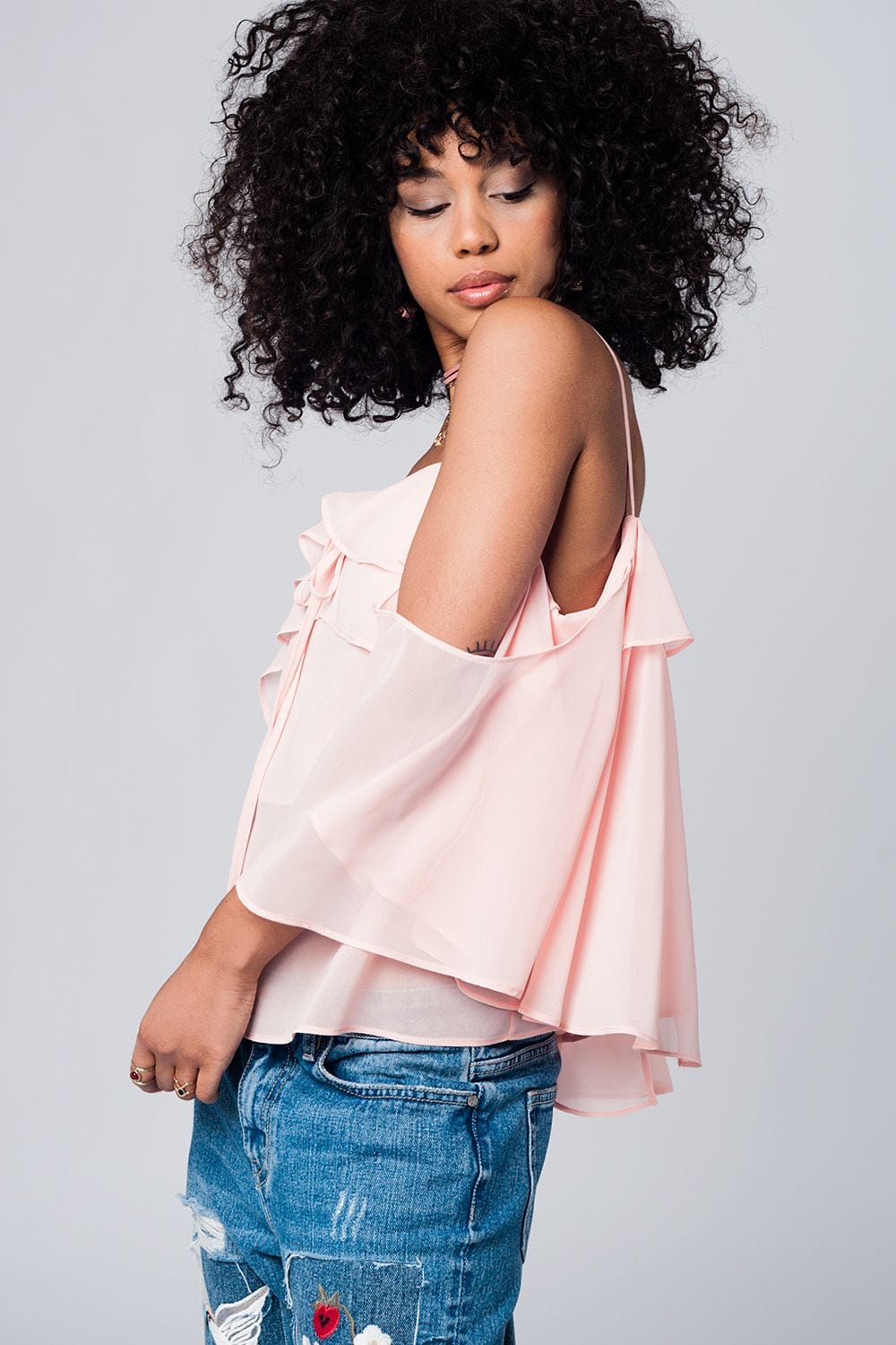 Q2 Women's Blouse Light pink cold shoulder top