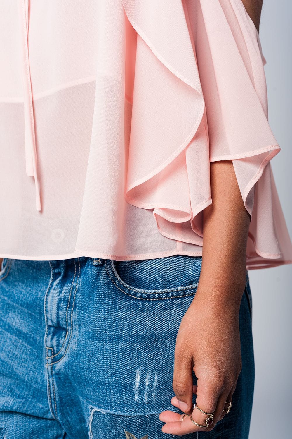 Q2 Women's Blouse Light pink cold shoulder top
