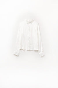 Q2 Women's Blouse Long Sleeve Button Up Satin Blouse With Polo Collar In White Color