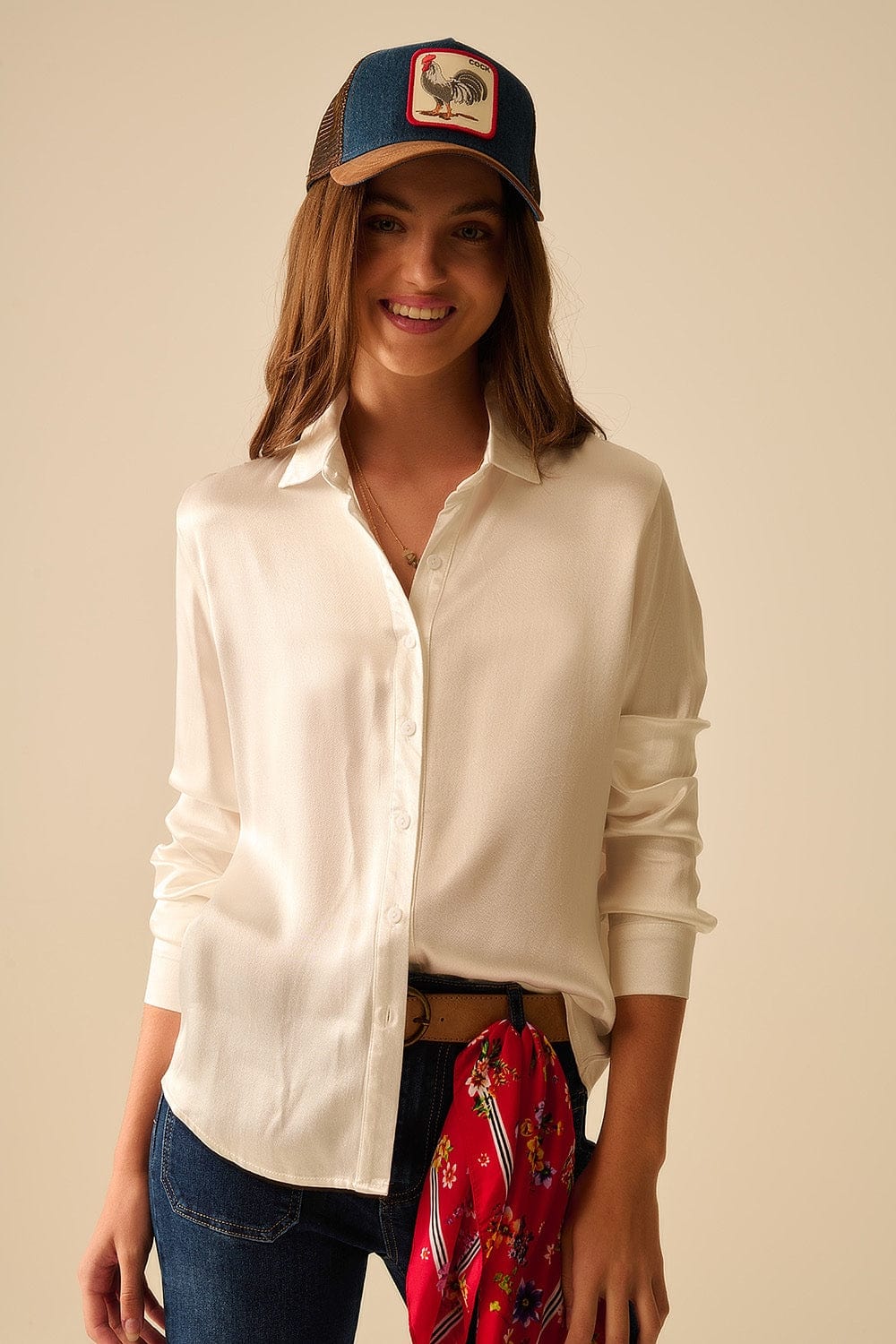 Q2 Women's Blouse Long Sleeve Button Up Satin Blouse With Polo Collar In White Color