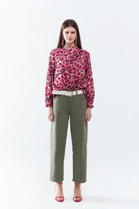 Q2 Women's Blouse Long Sleeved Blouse In Trendy Fuchsia Leopard Print