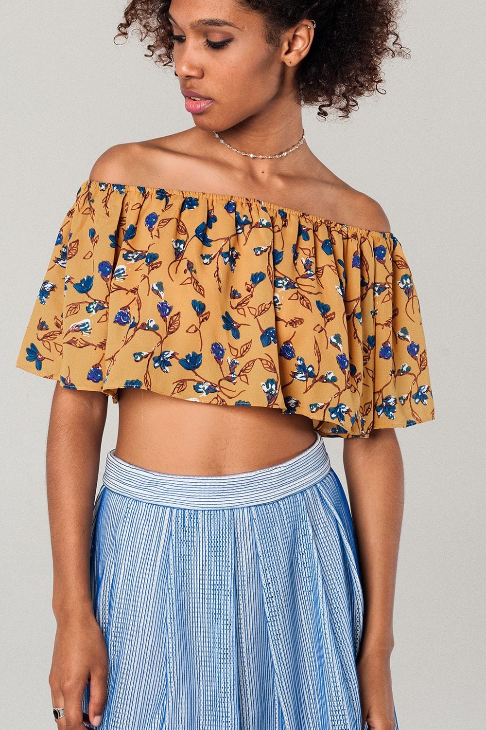Q2 Women's Blouse Off shoulder floral crop top in mustard