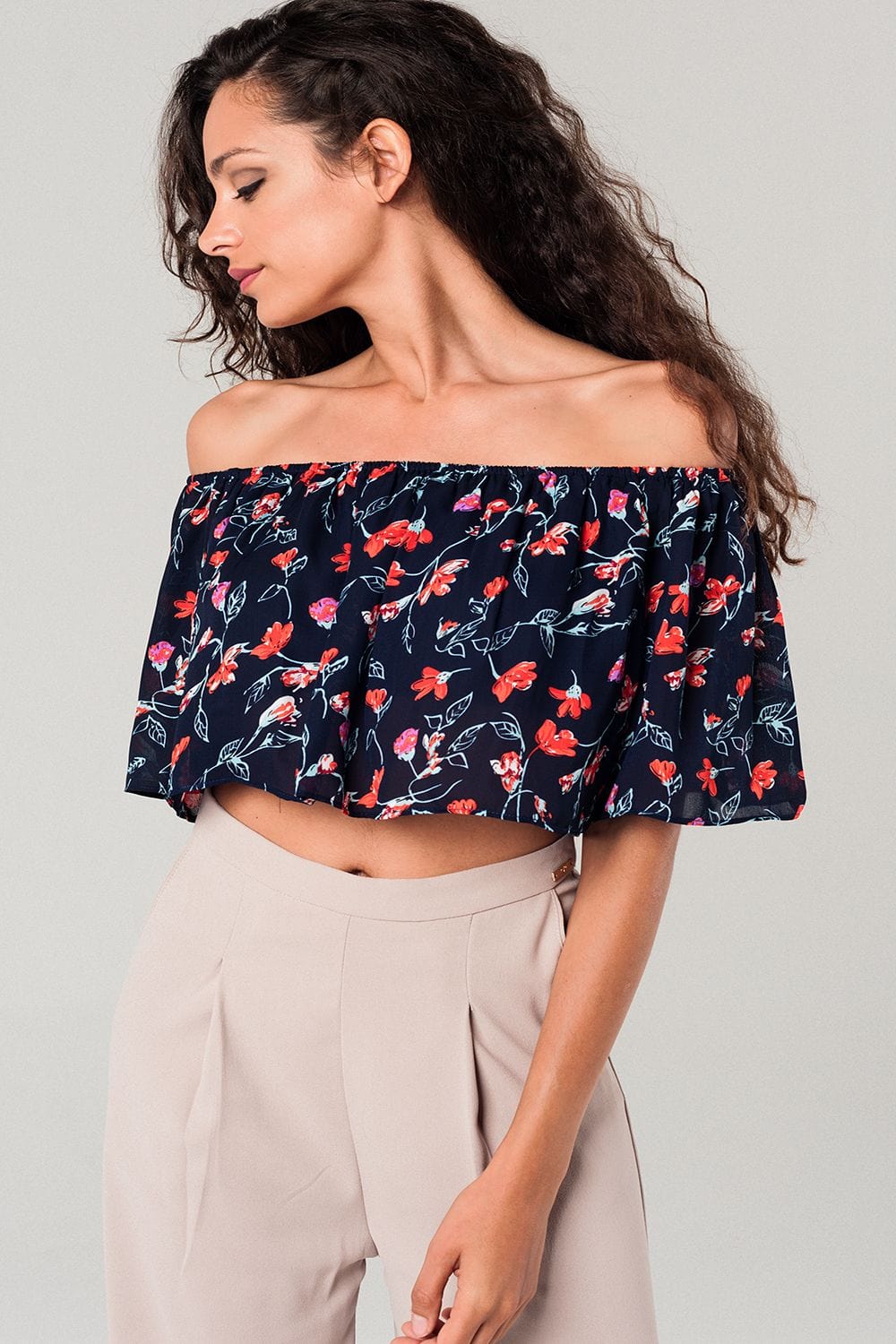 Q2 Women's Blouse Off shoulder floral crop top in navy