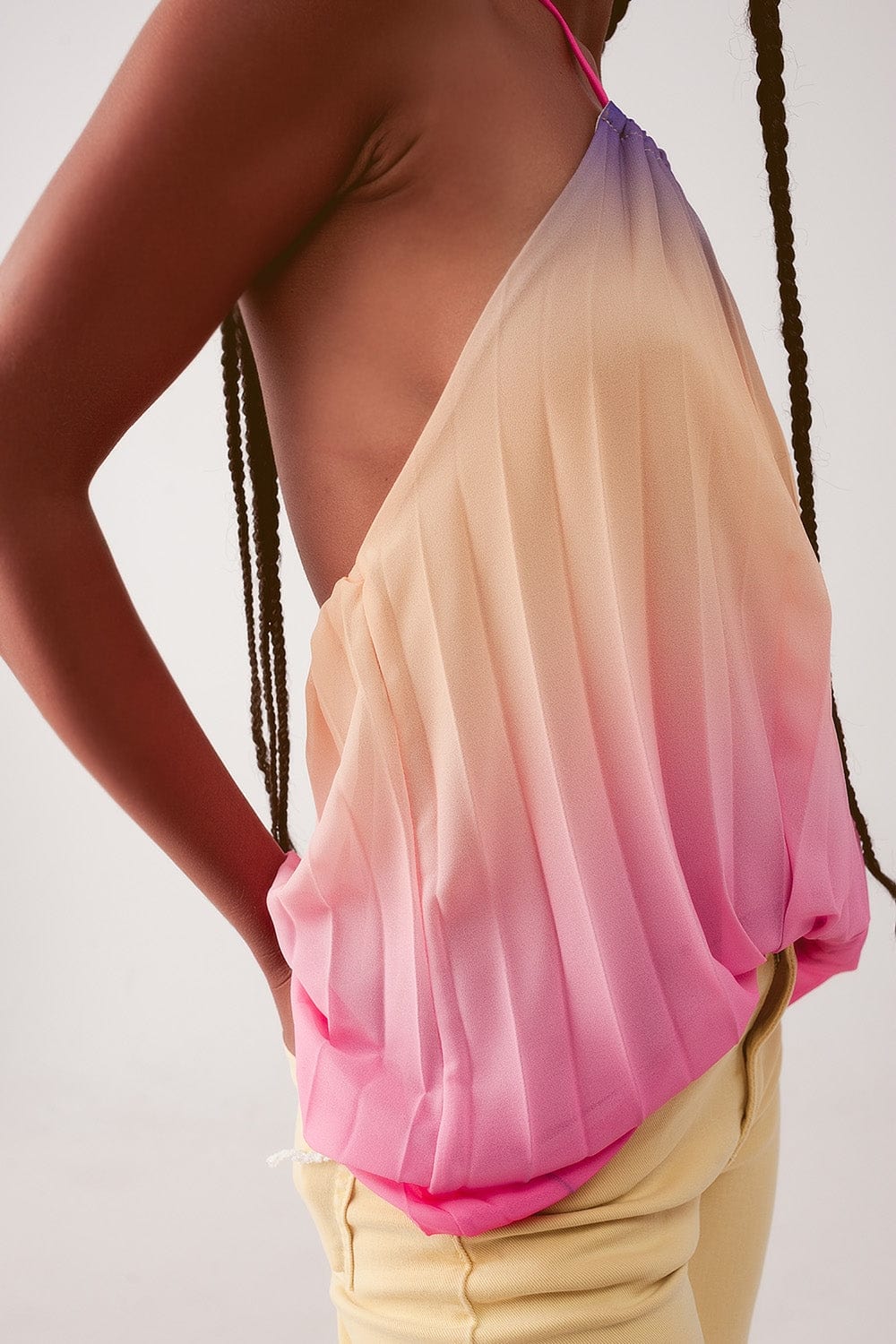 Q2 Women's Blouse One Size / Pink / China High Neck Pleat Top in Pink Ombre