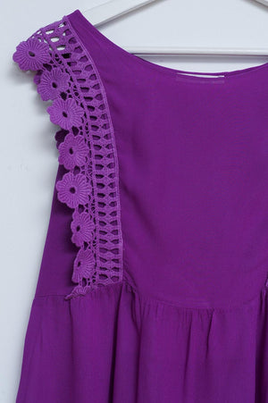 Q2 Women's Blouse One Size / Purple / China Broderie Frill Detail Top in Purple