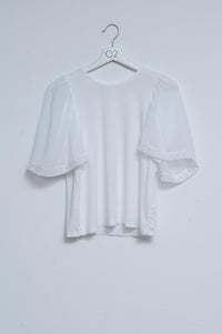 Q2 Women's Blouse One Size / White / China Angel Sleeve Tea Blouse in White