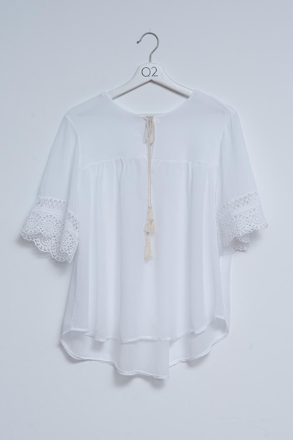 Q2 Women's Blouse One Size / White / China Broderie Tie Front Blouse in White