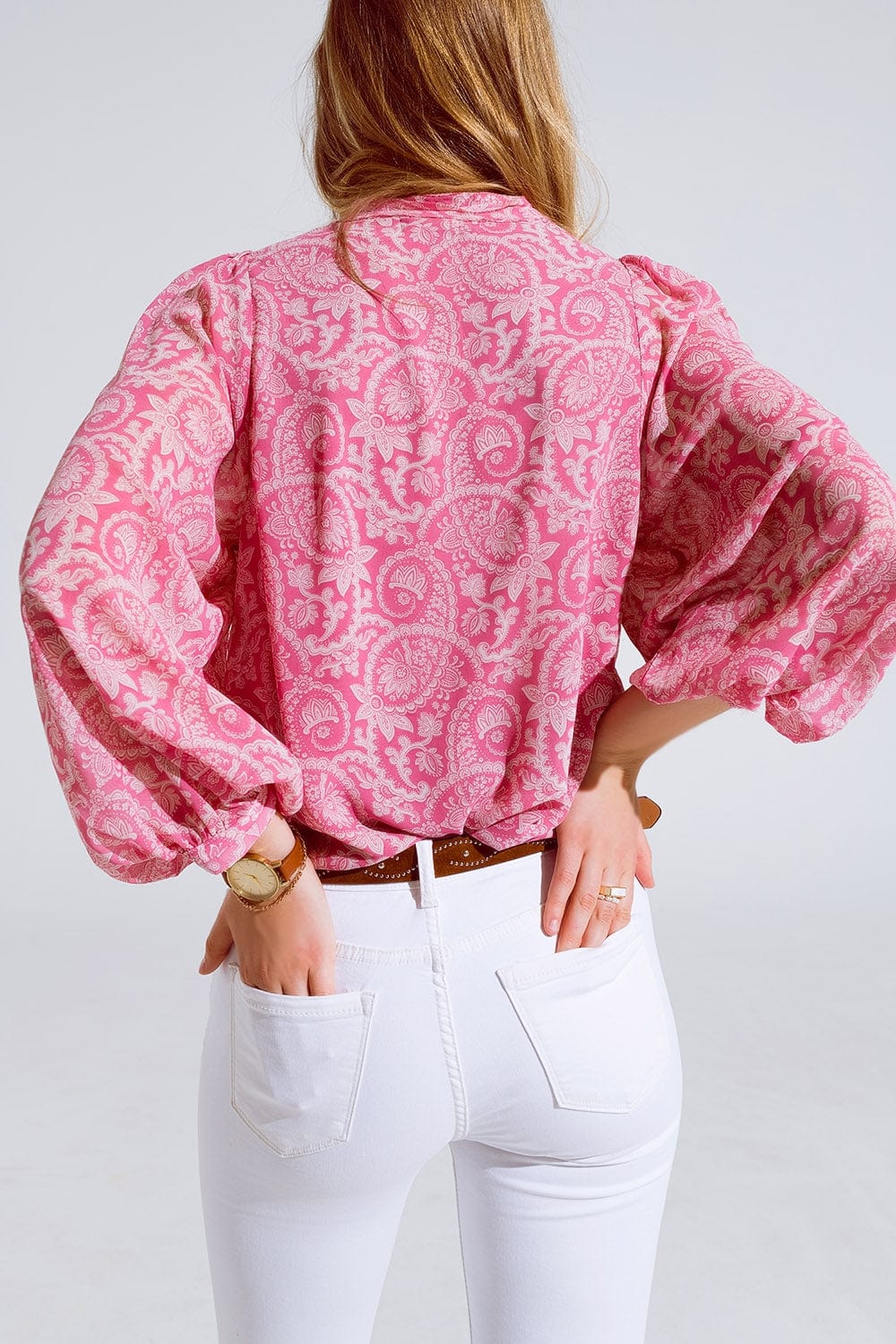 Q2 Women's Blouse Pink Chiffon Blouse With Floral Print And Long Balloon Sleeves