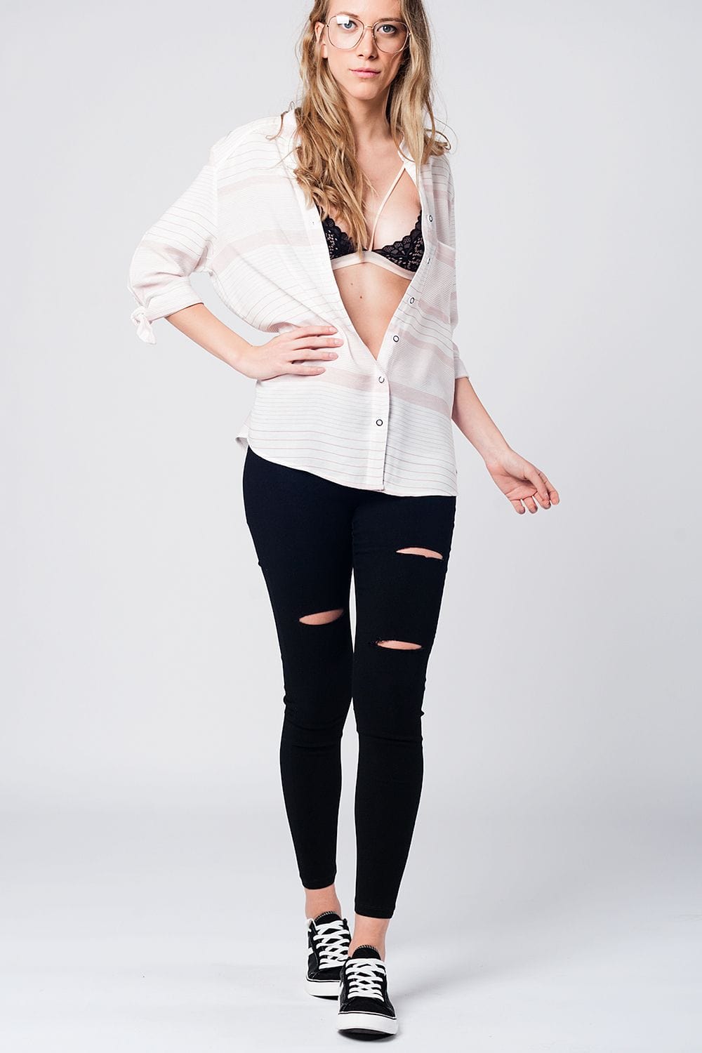 Q2 Women's Blouse Pink stripe shirt with tie sleeves