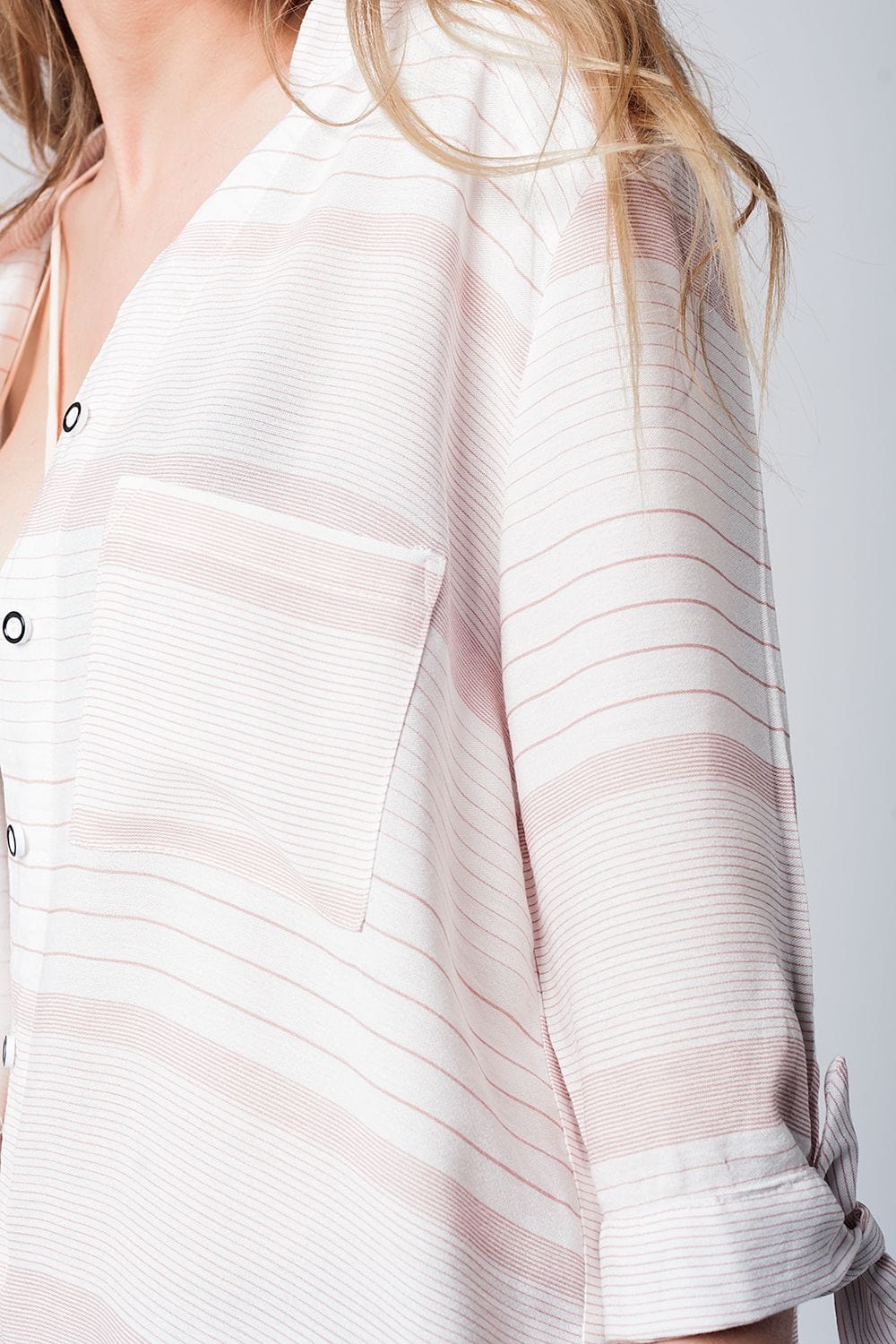Q2 Women's Blouse Pink stripe shirt with tie sleeves