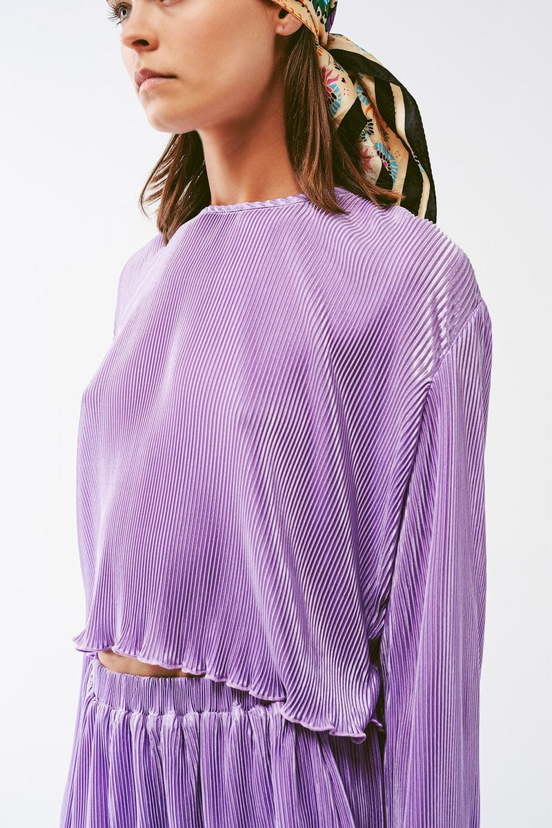 Q2 Women's Blouse Pleated Round Neck Crop Top in lilac