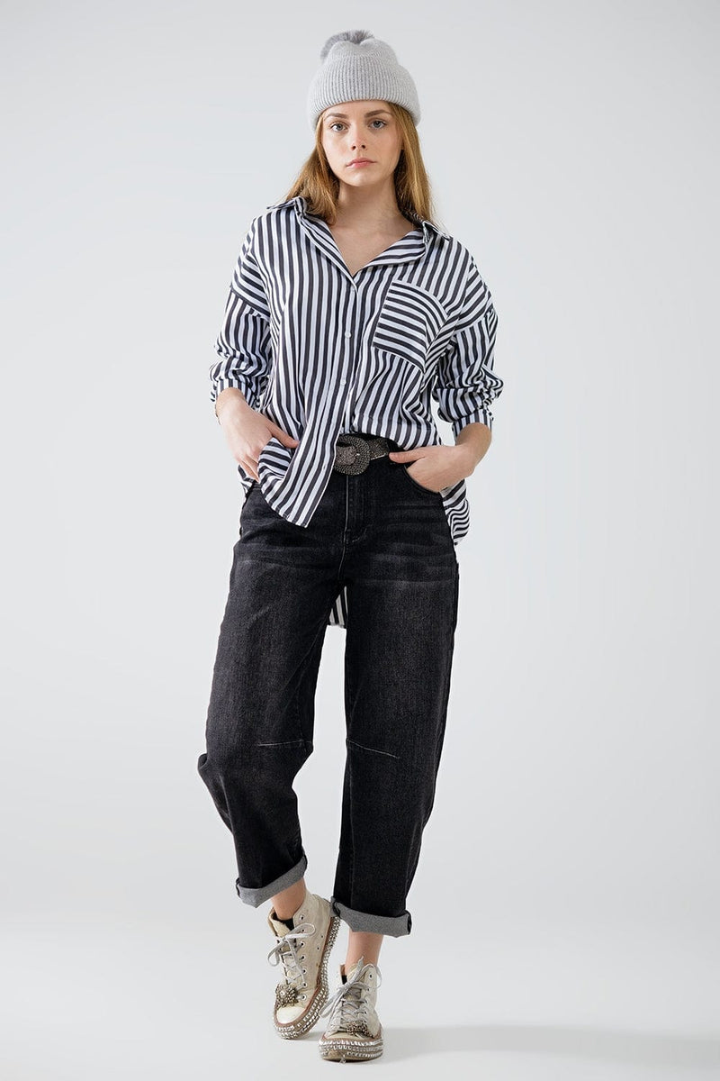 Q2 Women's Blouse Poplin Shirt With Vertical Stripes In Black And Chest Pocket