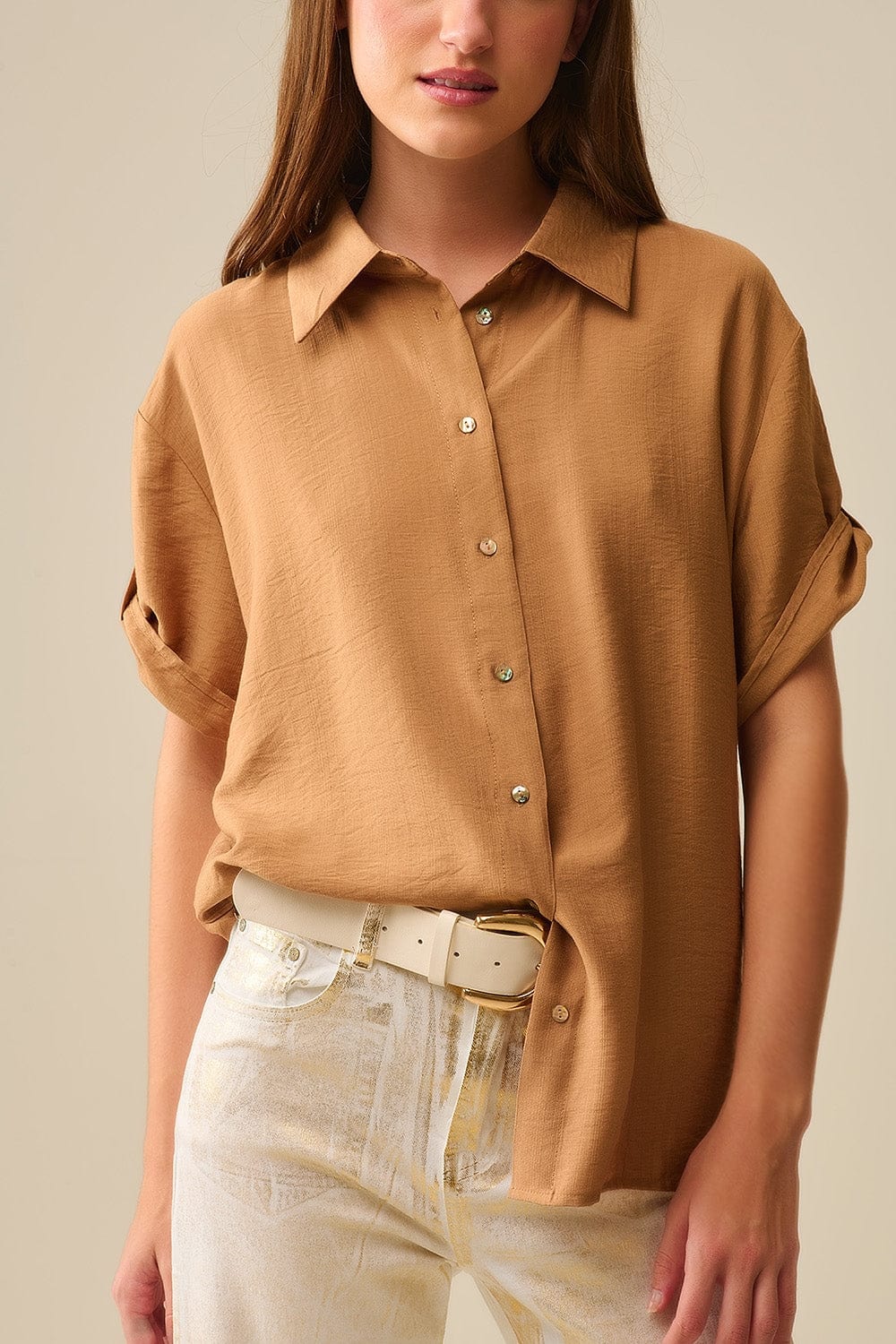 Q2 Women's Blouse Relaxed Camel Short Sleeve Shirt With Gold Buttons