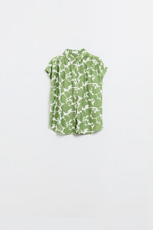 Q2 Women's Blouse Relaxed Floral Print Shirt In Green