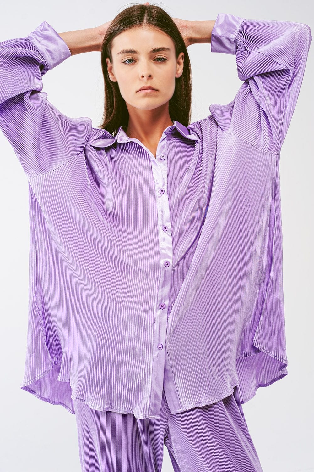 Q2 Women's Blouse Relaxed Pleated Satin Shirt in lilac