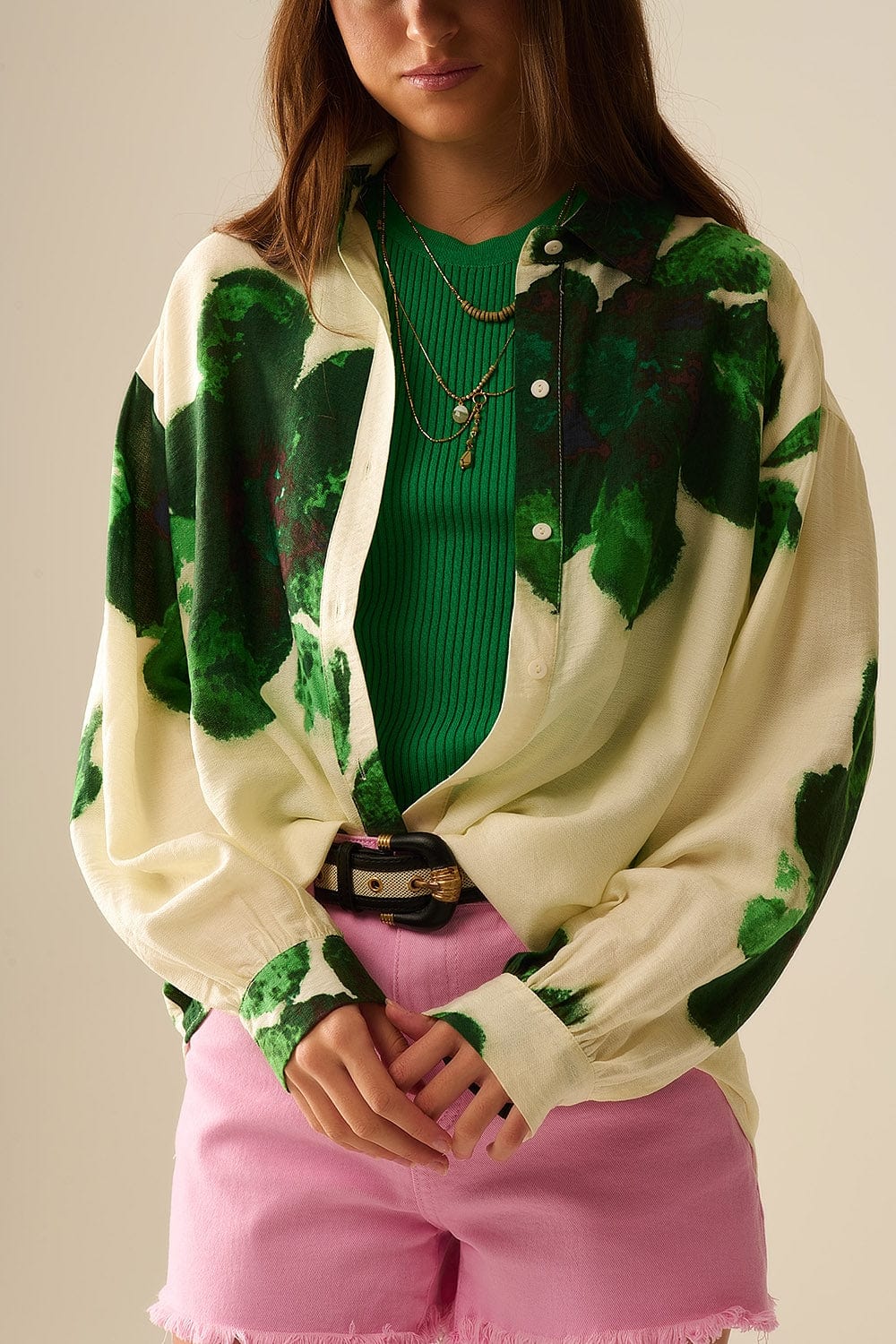 Q2 Women's Blouse Relaxed Shirt In With Big Flowers Print In Green
