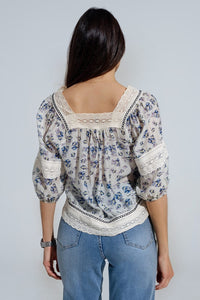 Q2 Women's Blouse Romantic Blouse With Flowers And Lace Detail