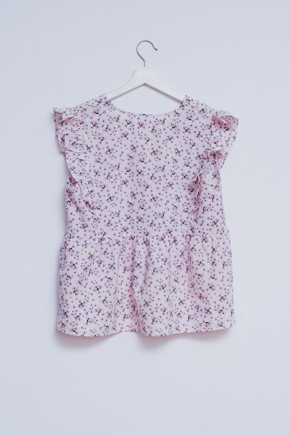 Q2 Women's Blouse Ruffle Detail Blouse in Lilac