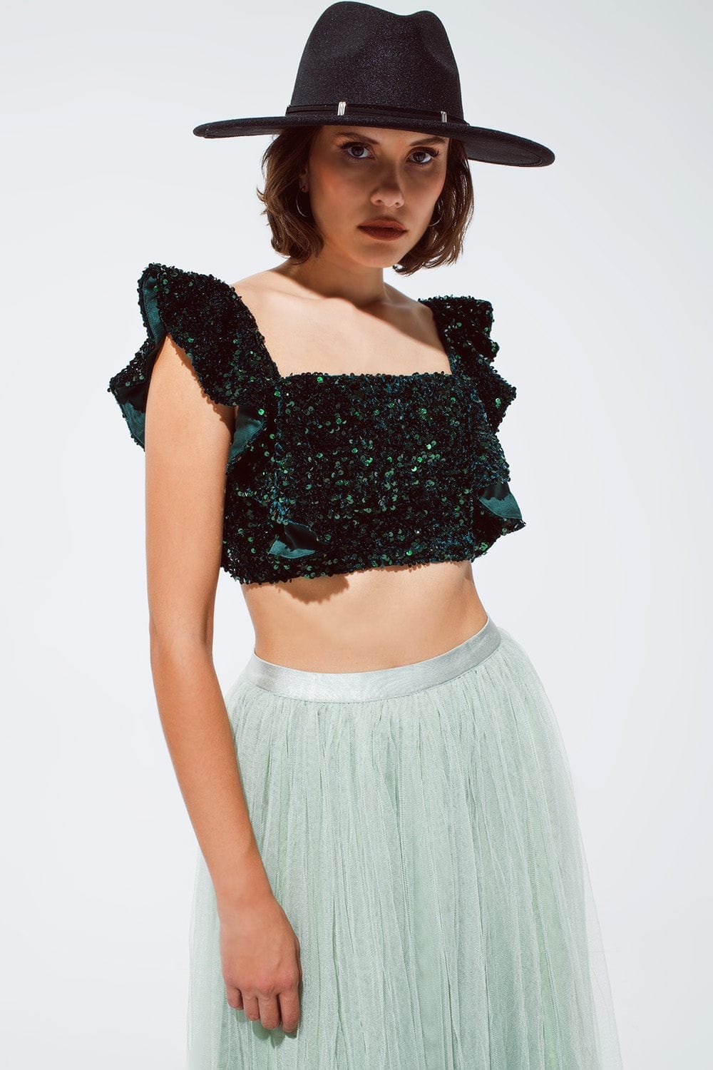 Q2 Women's Blouse Sequin Cropped Top In Green With Wide Straps