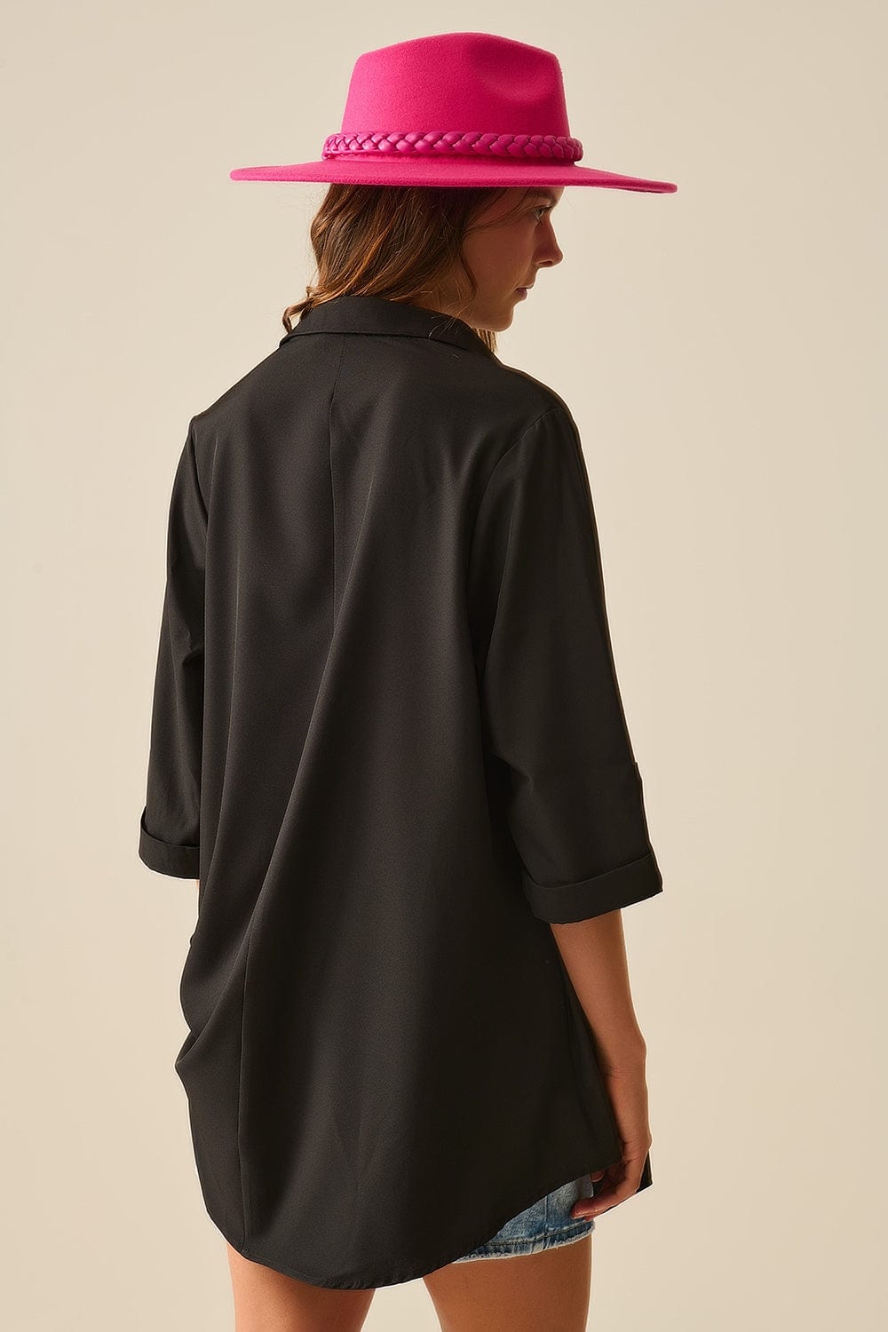 Q2 Women's Blouse Shirt Made Of Very Soft And Light Fabric In Black
