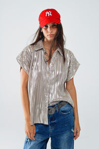 Q2 Women's Blouse Silver Pleated Shirt With Short Sleeves