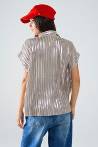 Q2 Women's Blouse Silver Pleated Shirt With Short Sleeves