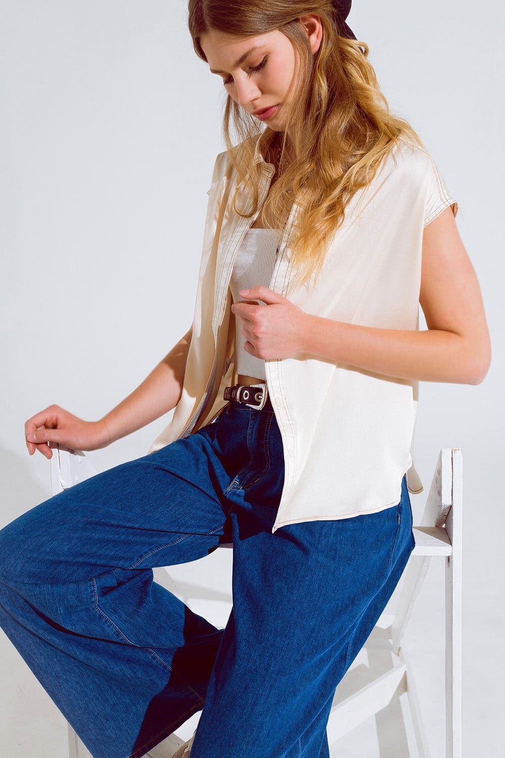 Q2 Women's Blouse Sleeveless Blouse With Pollo Collar In Beige